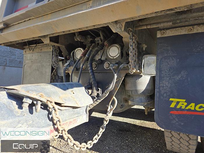 Used 2009 Peterbilt 367 TA Dump Truck