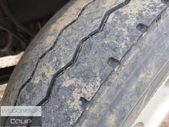 Used 1991 Freightliner FL120