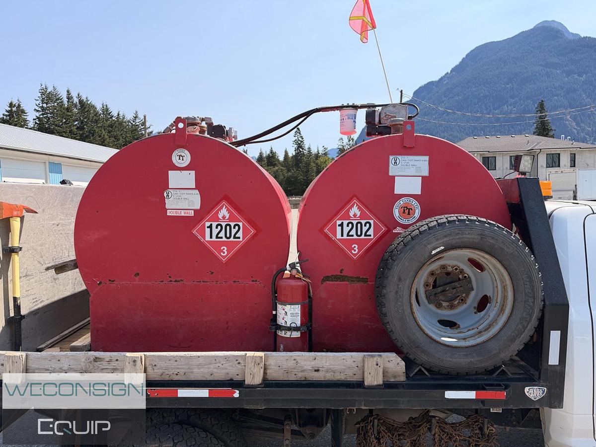 Used 2017 Dodge Ram 5500 Fuel and Lube Truck
