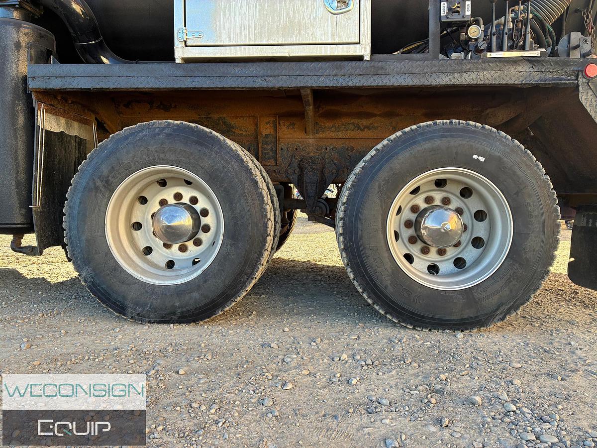 Used 2012 Freightliner Coronado SD Combo Vacuum Truck