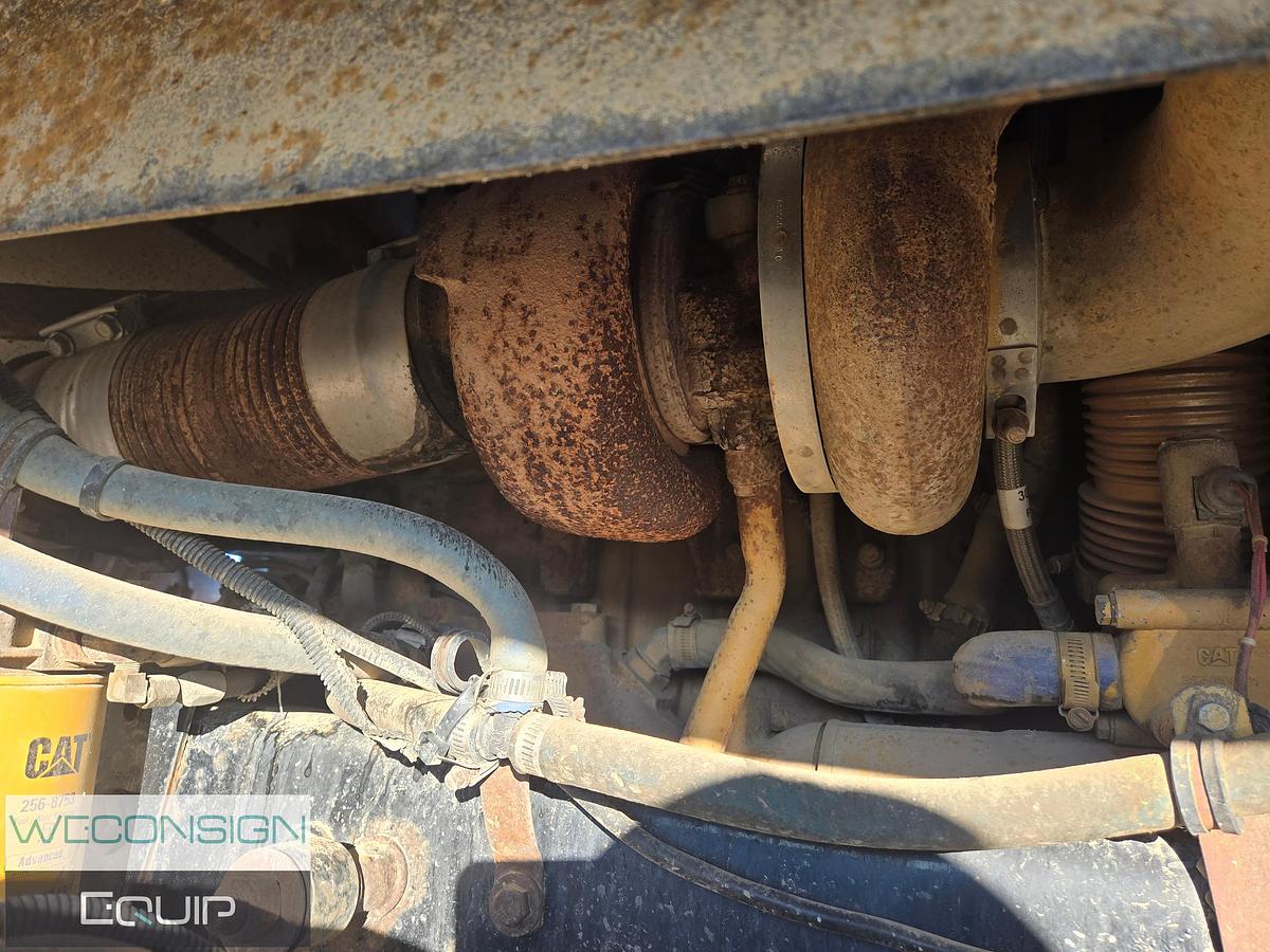 Used 2006 Kenworth C500B Bed Truck