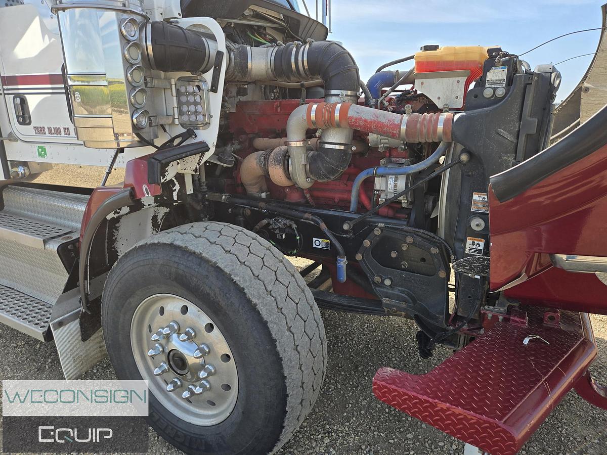 Used 2011 Kenworth T800 Tri Drive Texas Bed Truck
