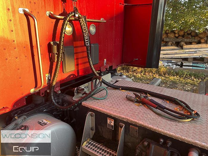 Used 2016 Peterbilt 579