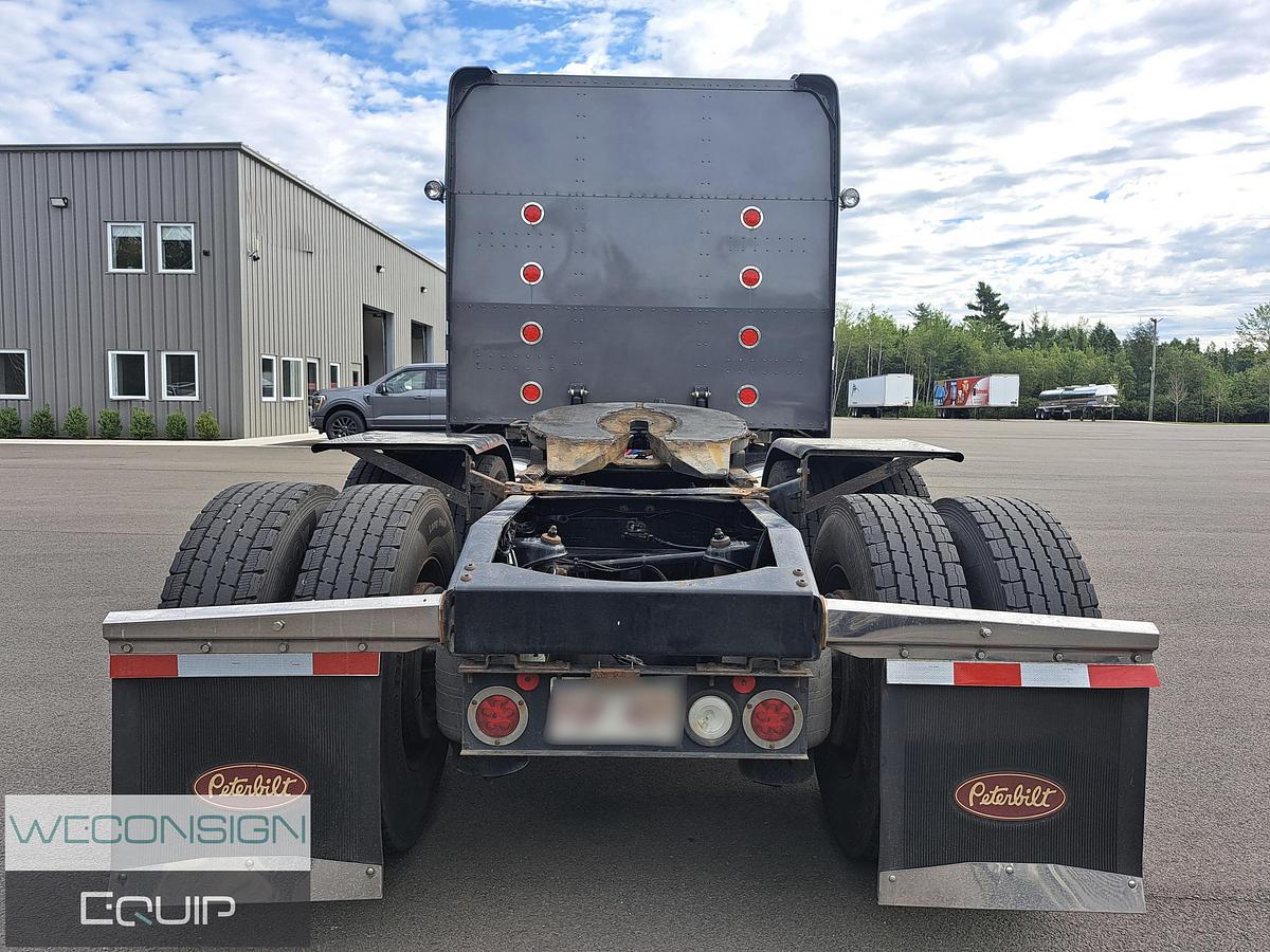 Used 2022 Peterbilt 389