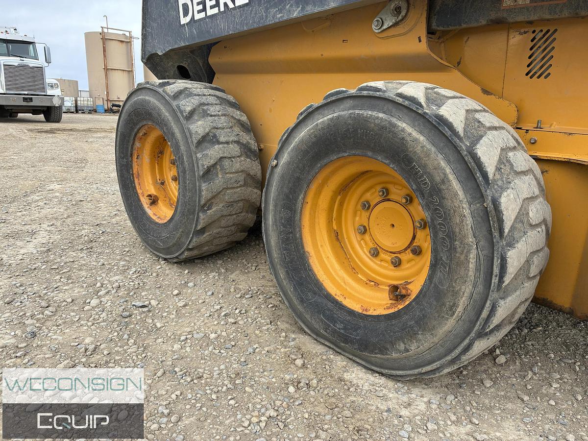 Used John Deere 324G Skid Steer