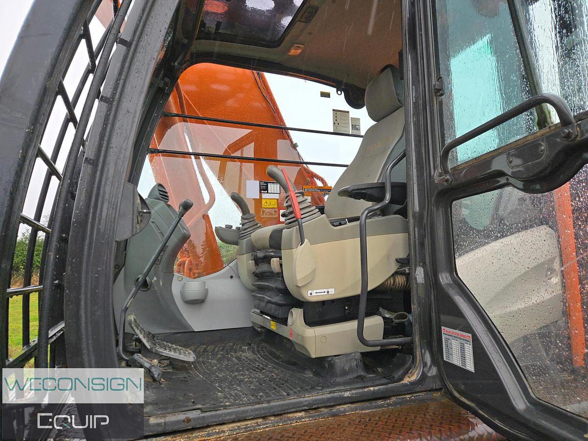 Used 2014 Hitachi ZX290LC-5 Excavator