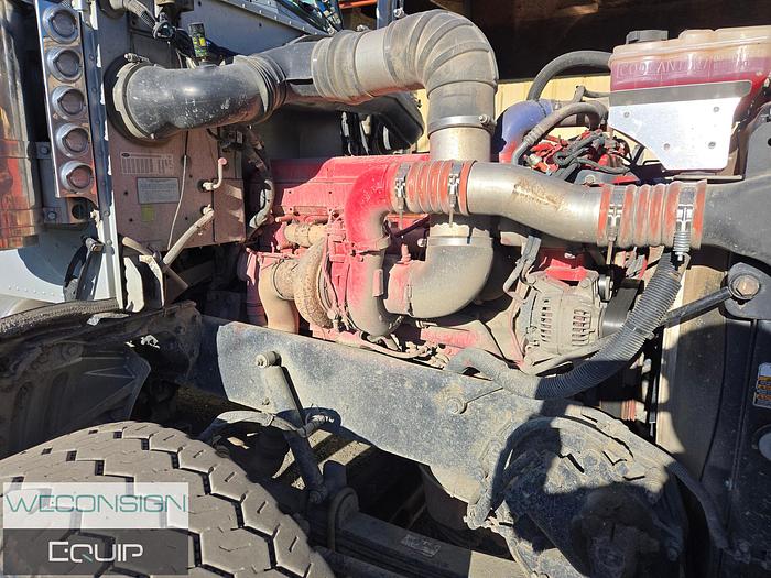 Used 2009 Peterbilt 367 TA Dump Truck