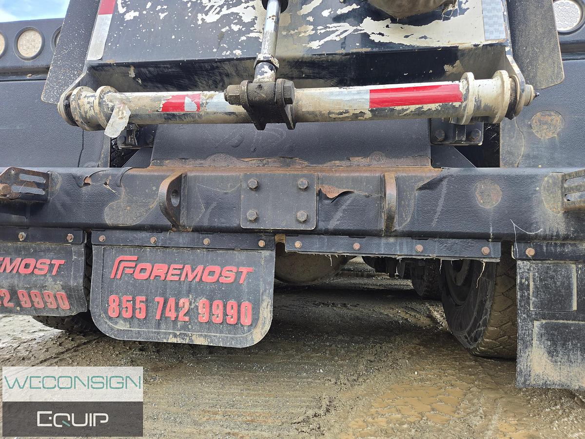 Used 2020 Peterbilt 567 Tri Drive Hydro Excavator