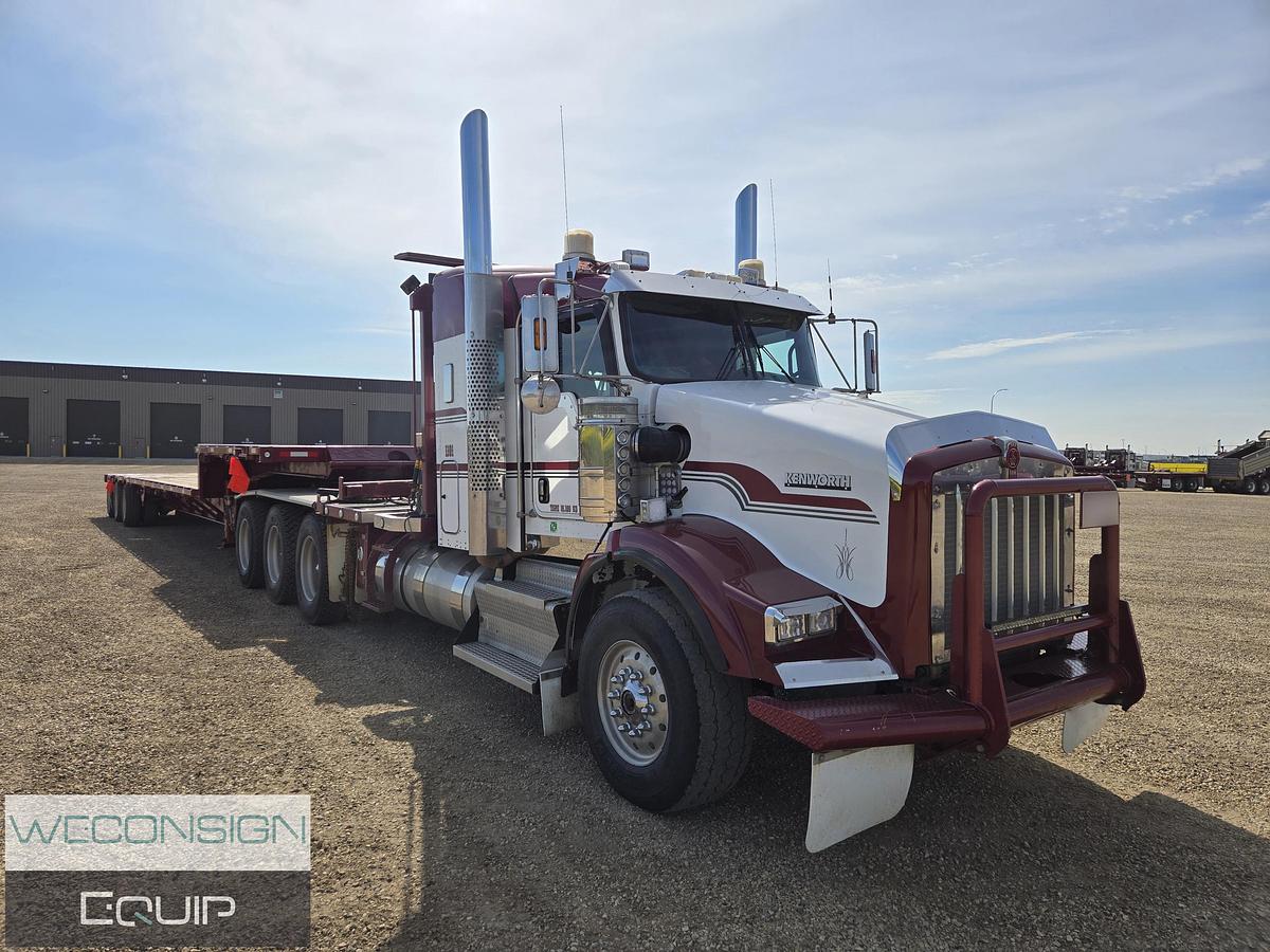 Used 2011 Kenworth T800 Tri Drive Texas Bed Truck