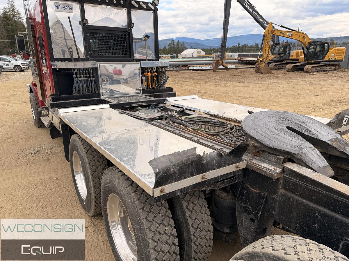 Used 2009 Kenworth T800 Winch Truck