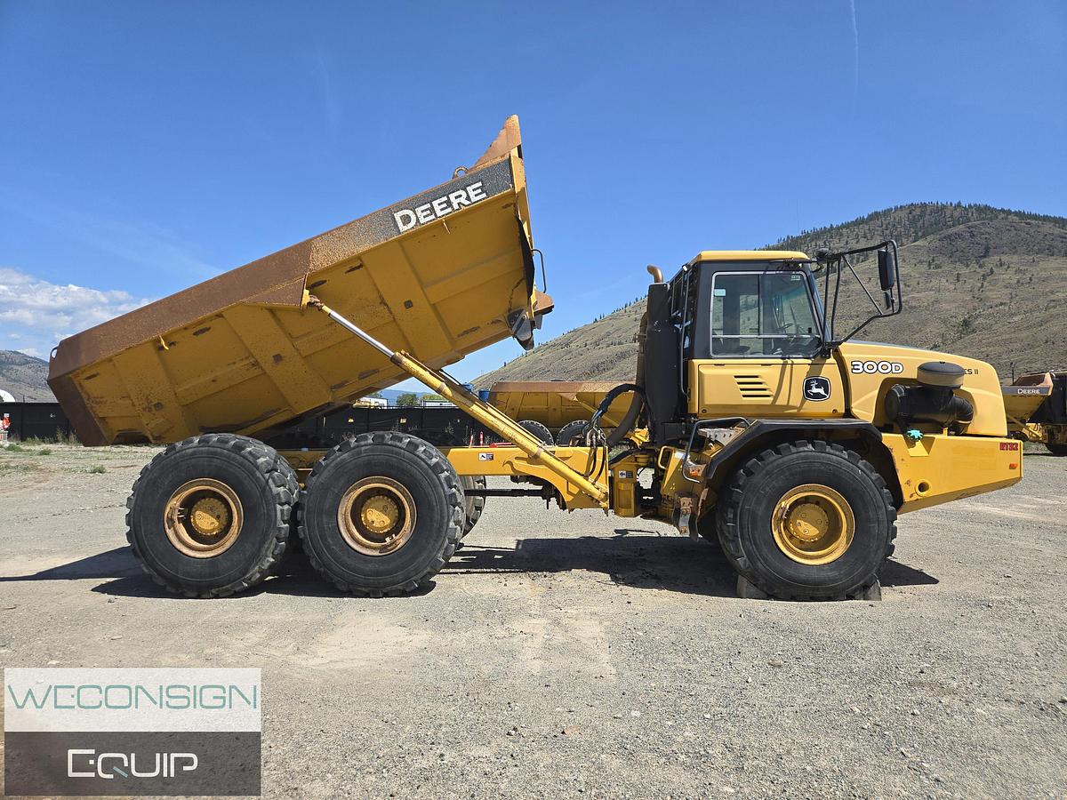 Used RT32 2011 John Deere 300D Articulated Dump Truck