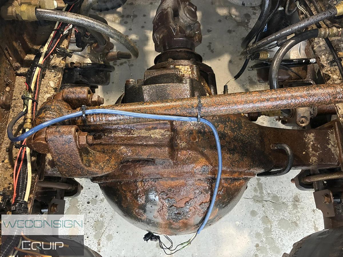 Used 2015 International Eagle Sleeper Truck