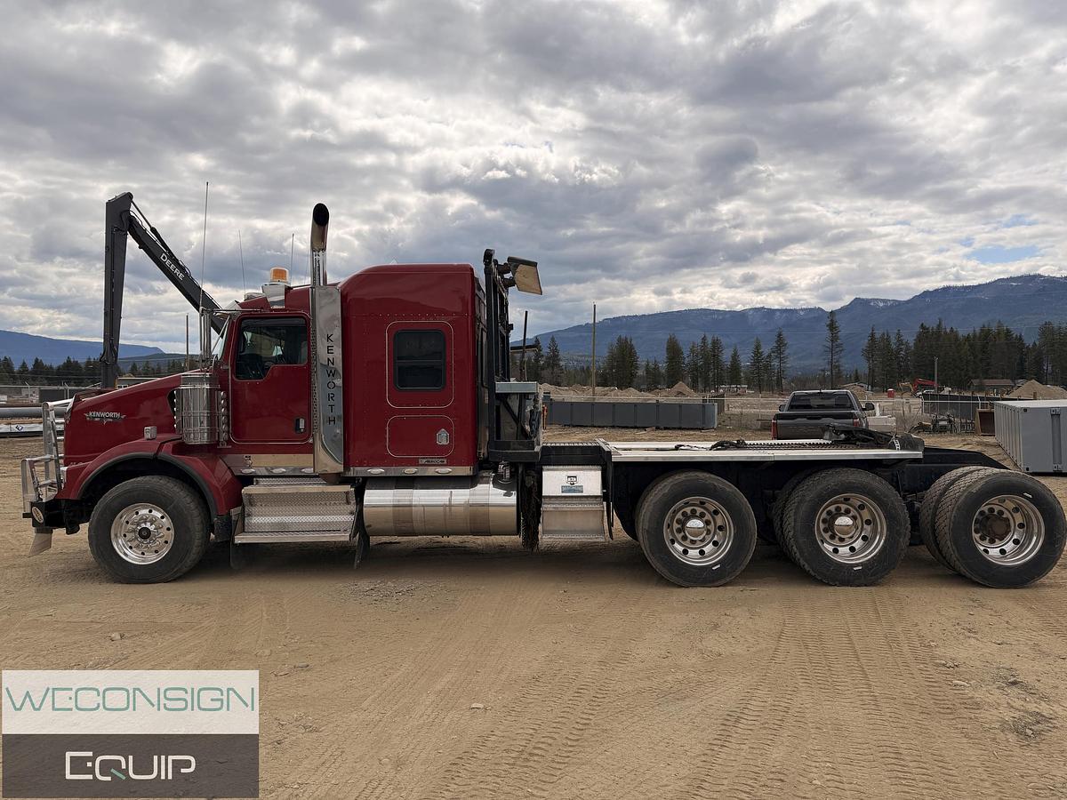 Used 2009 Kenworth T800 Winch Truck