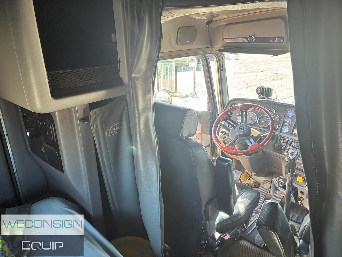 Used 2016 Peterbilt 367 Winch Truck