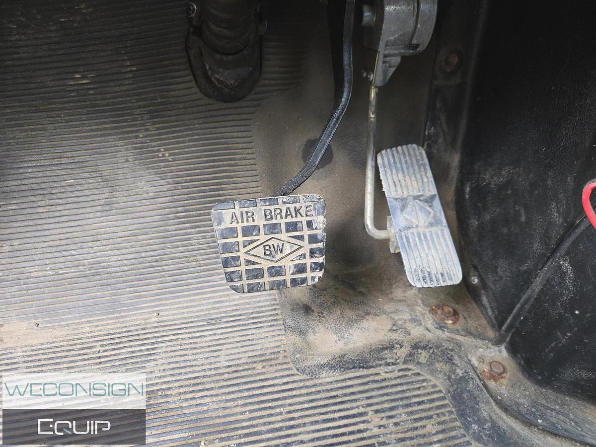 Used 2000 International 4700DT 466E Flat Deck Truck