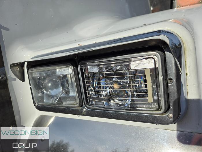 Used 2011 Kenworth W900L