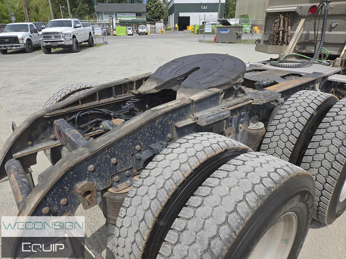 Used 2001 Kenworth T800 TA Lowbed Truck