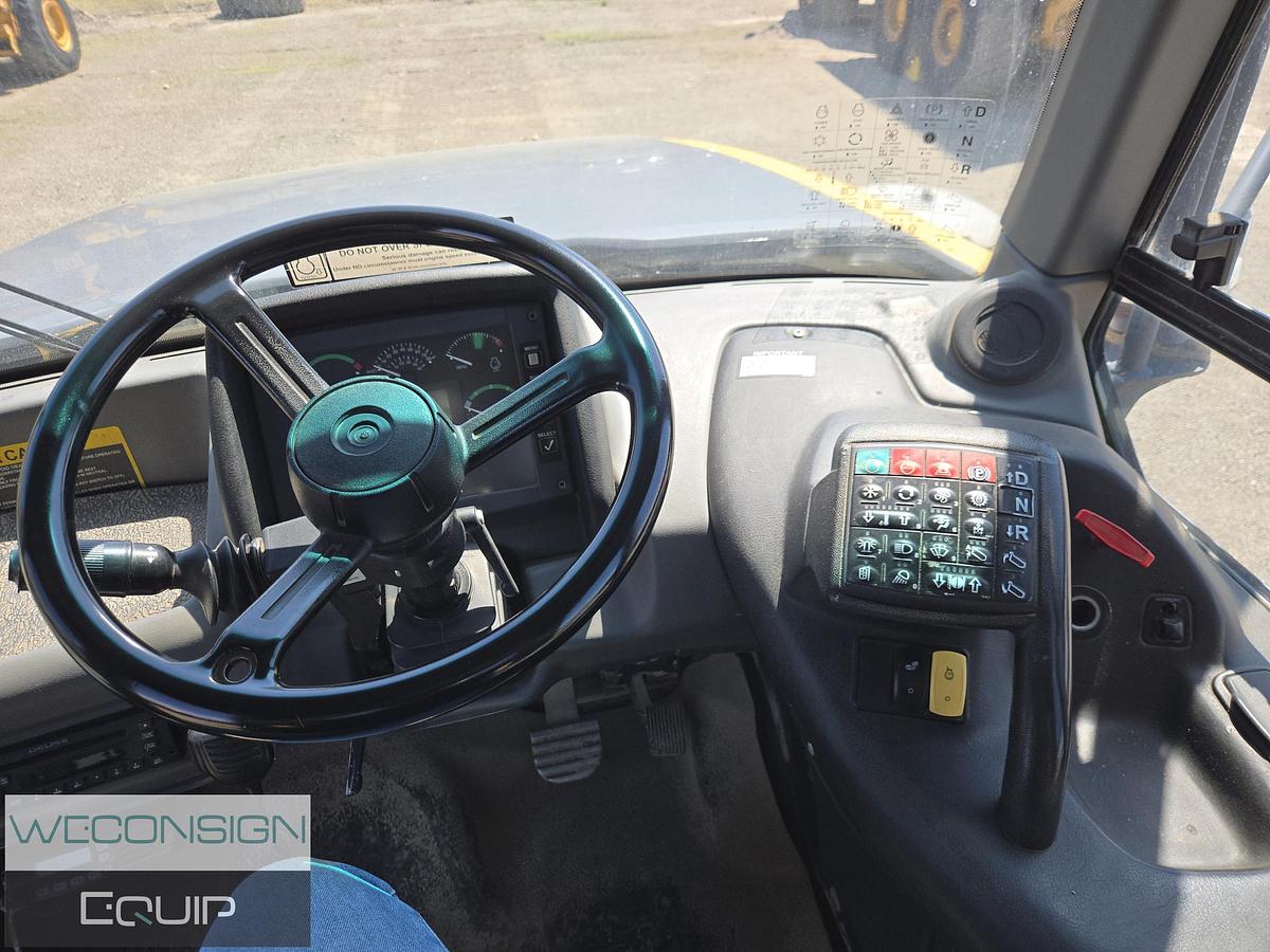 Used RT33 2011 John Deere 300D Articulated Dump Truck