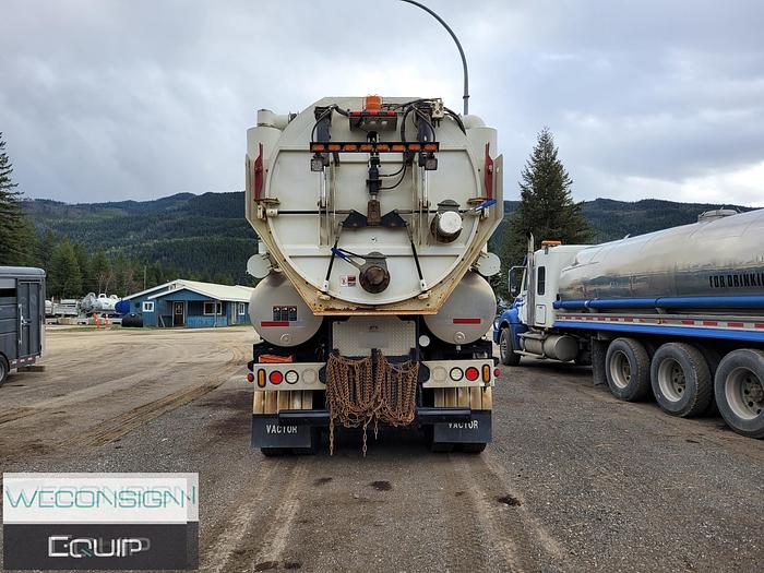 Used 2016 Kenworth T880 Hydro Excavator