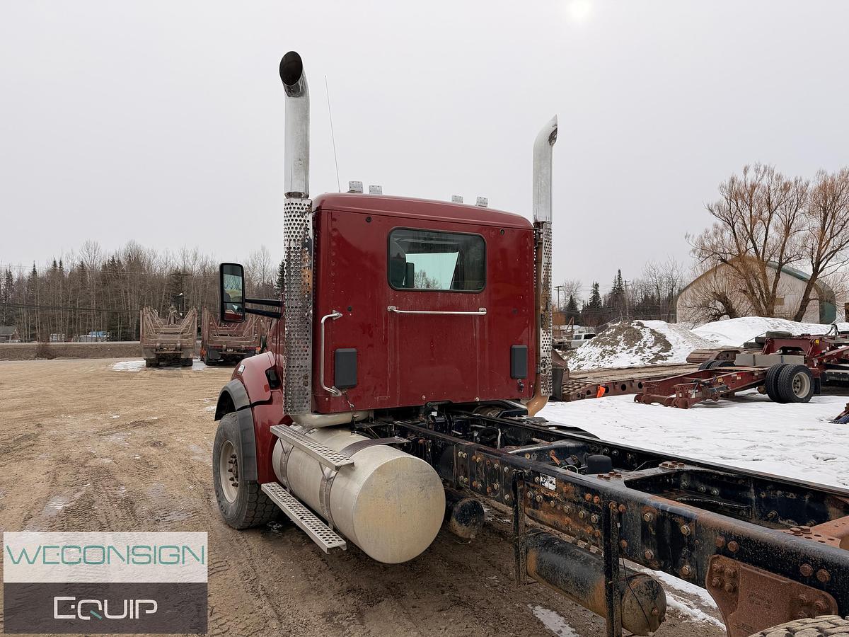 Used 2017 Kenworth T880
