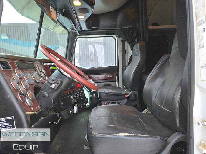 Used 2015 Western Star Tri-Drive Custom Vac Semi Vac