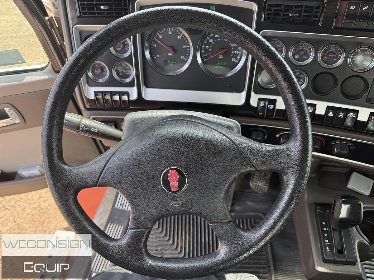 Used 2019 Kenworth T800 Air Vac