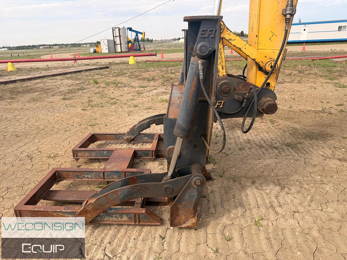 Used Komatsu PC170LC-10 Excavator