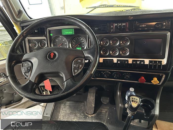 Used 2019 Kenworth W900L Sleeper Tandem Yellow