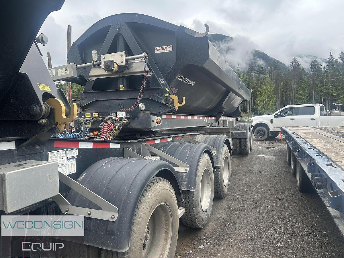 Used 2024 Cross Country Super B Side Dumps