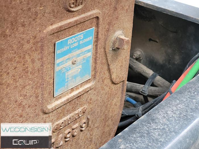 Used 2016 Kenworth T880 Hydro Excavator