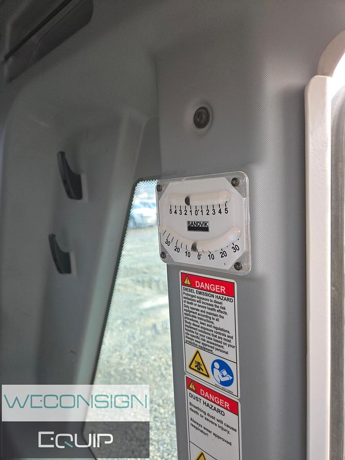 Used 2023 Sandvik DX900i T4 Crawler Mounted Drill