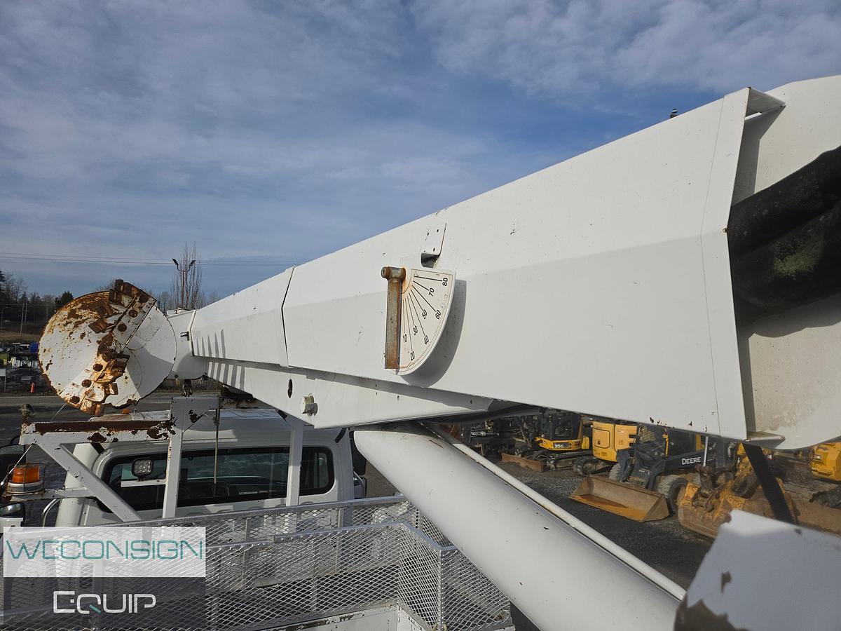 Used 2013 Freightliner 114SD TA Digger Truck