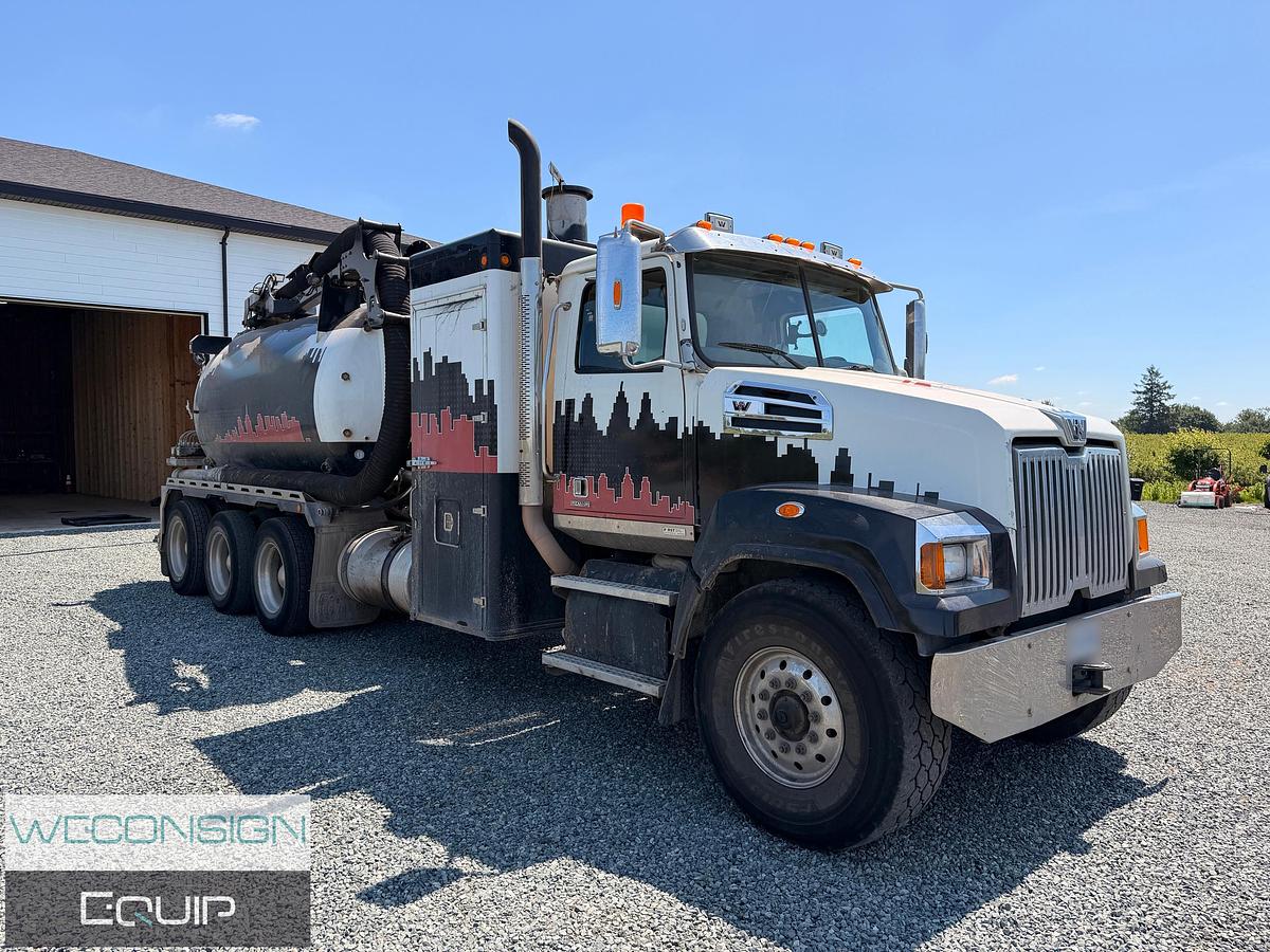 Used 2019 Western Star 4700SF Vacuum Excavator Truck