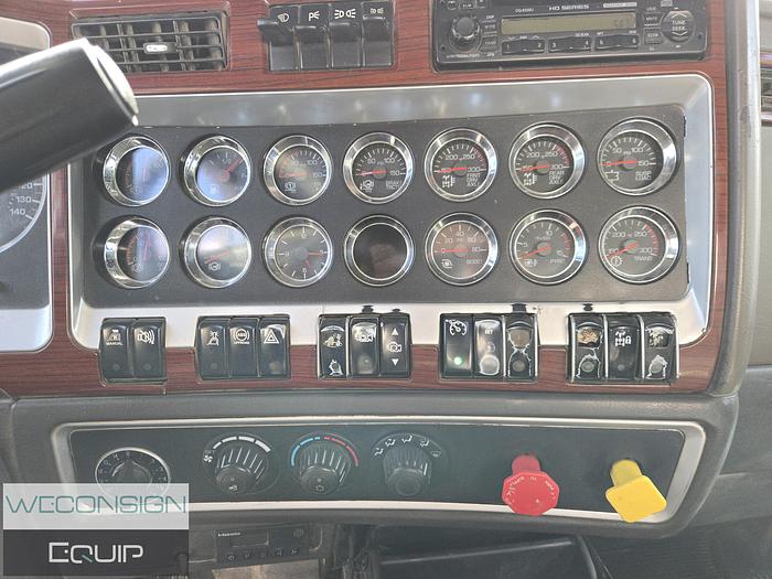 Used 2006 Kenworth TA Dump Truck
