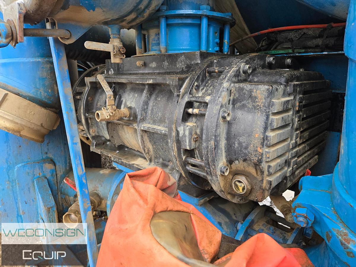 Used 2011 Western Star 4900 Tri-Drive DOT Hydrovac