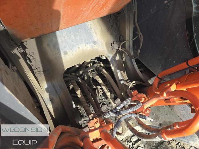 Used 2011 Hitachi  ZX225USR-3 Excavator