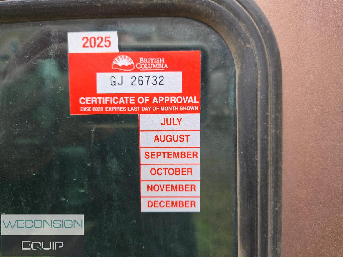 Used 2009 Kenworth W900L TA Sleeper Truck Tractor