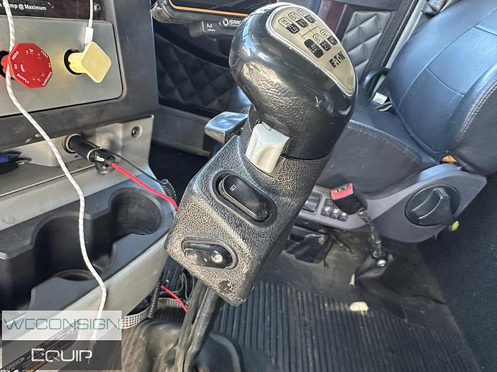 Used 2014 Freightliner Coronado 122SD - #02034