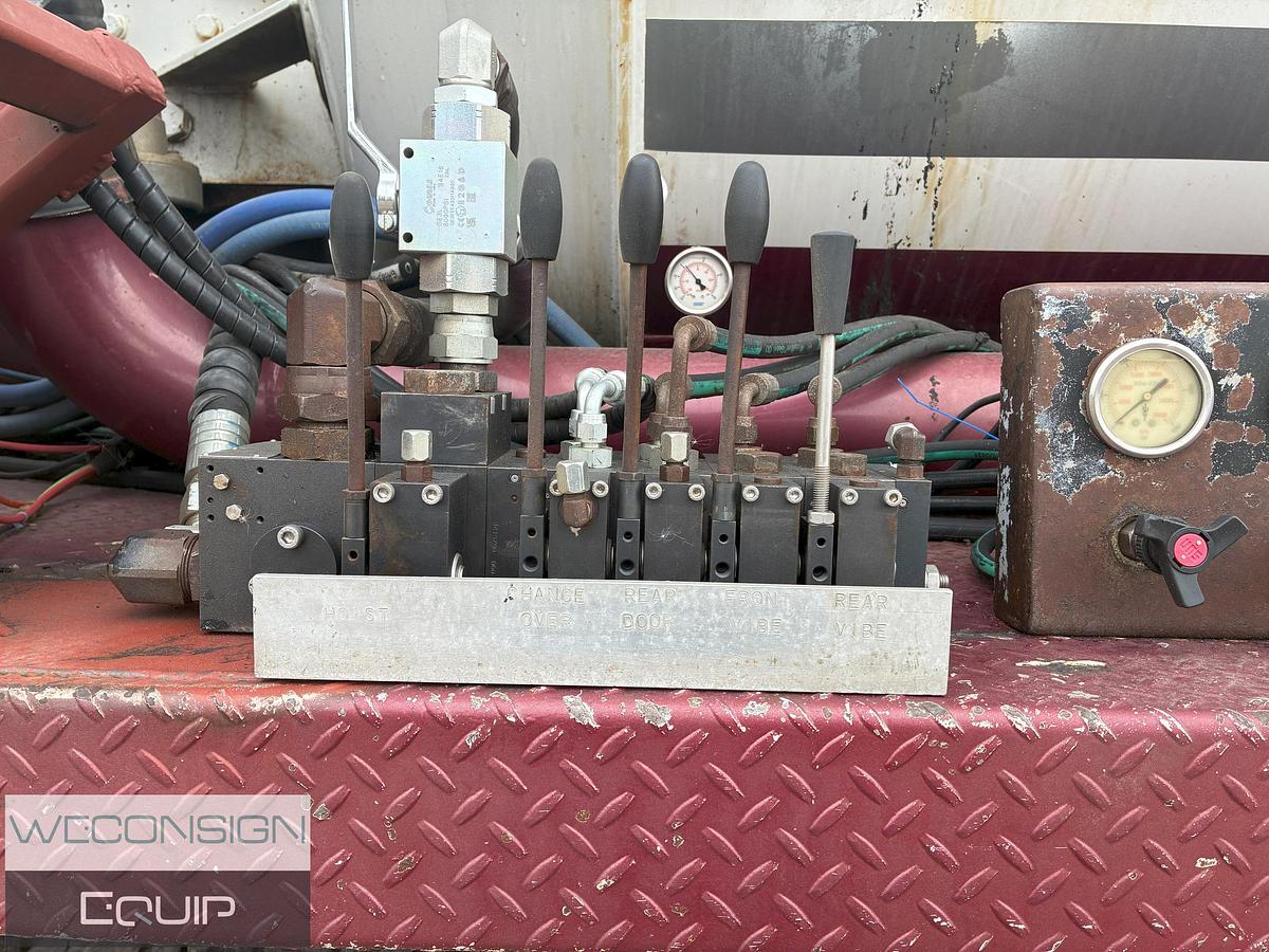 Used 2010 Kenworth SMV01