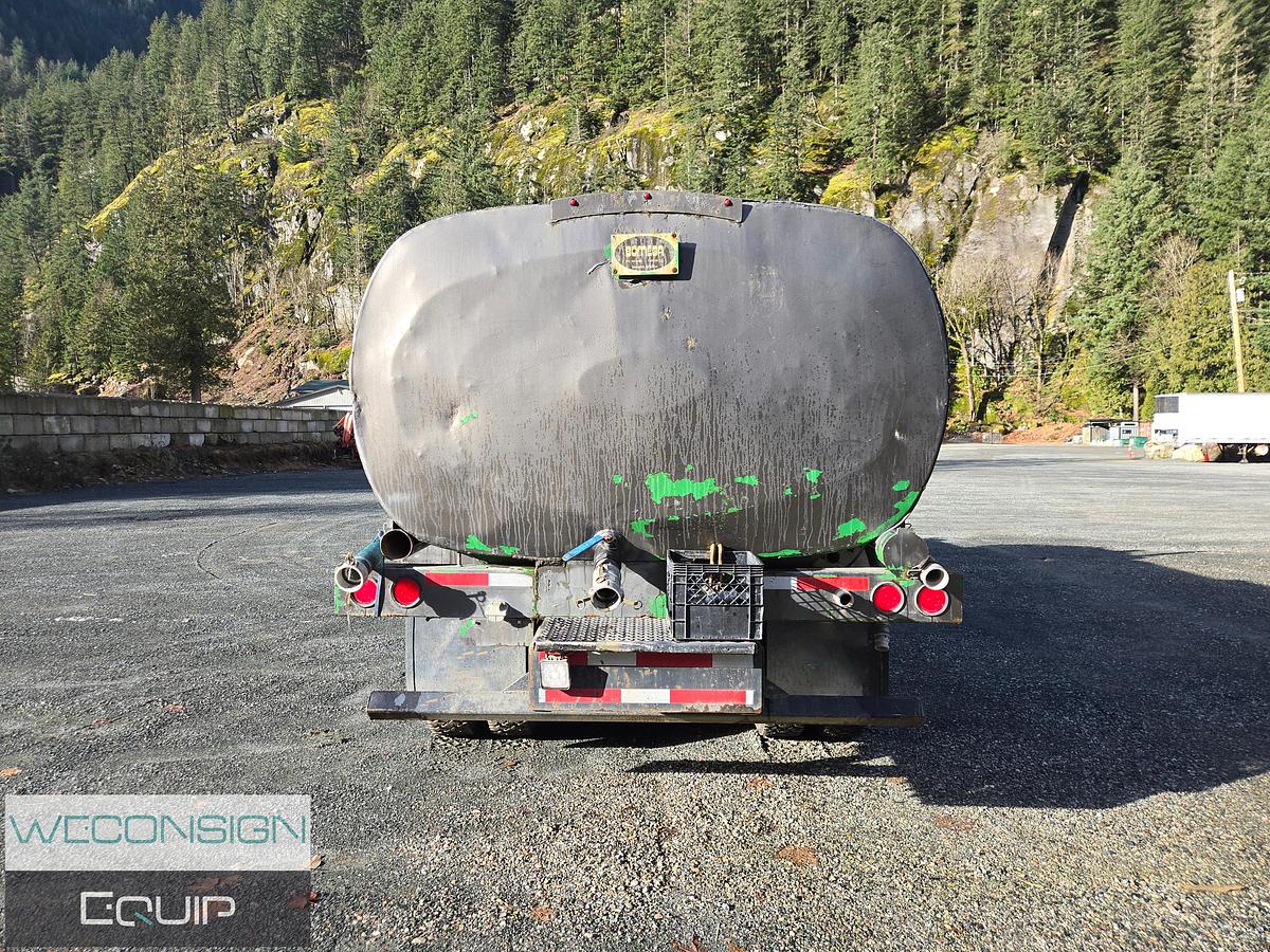 Used 1974 Kenworth TA Water Truck