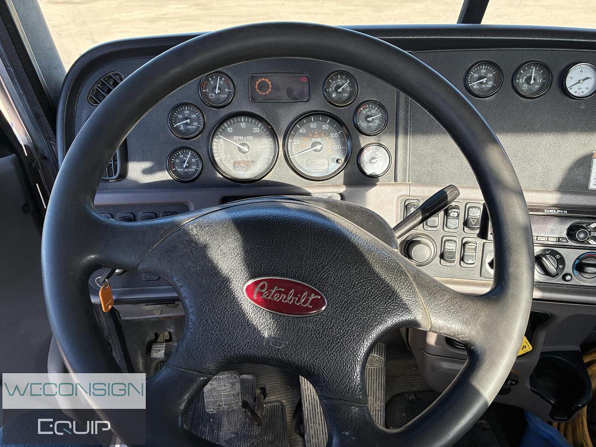 Used 2014 Peterbilt 384