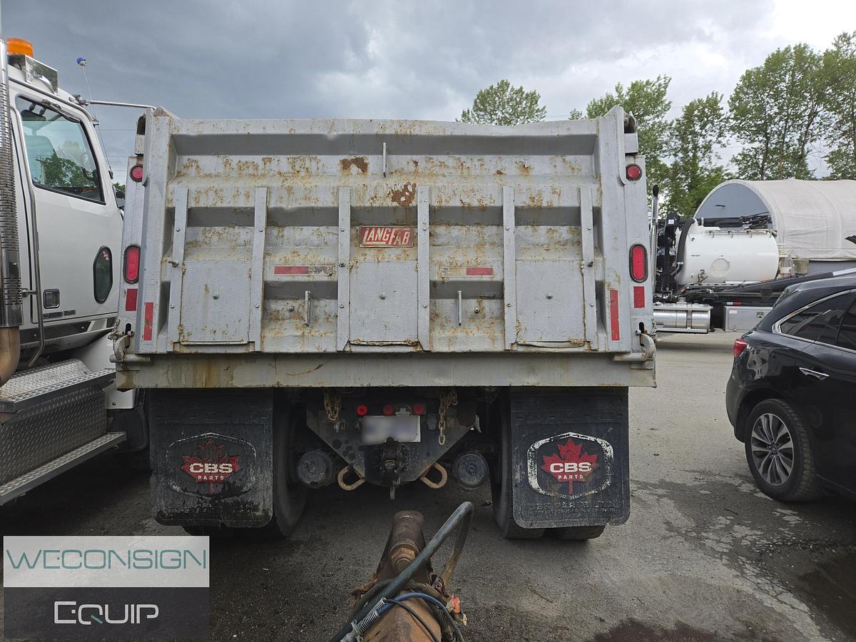 Used 2006 Sterling L9500 TA BC Spec Dump Truck