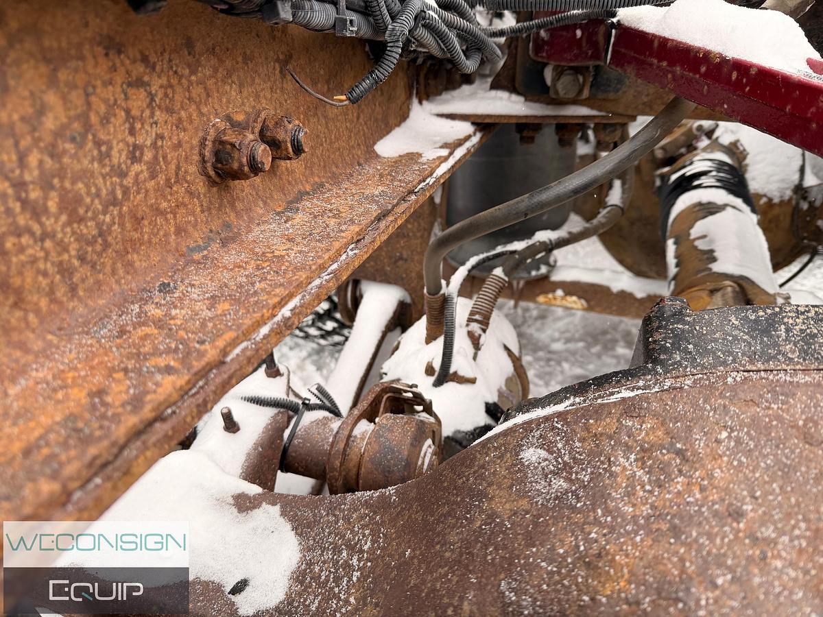 Used 2015 Kenworth T800 Tri Drive Winch Truck