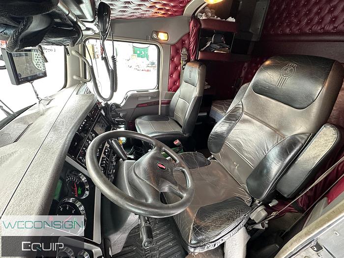 Used 2020 Kenworth T800 TA Winch Truck