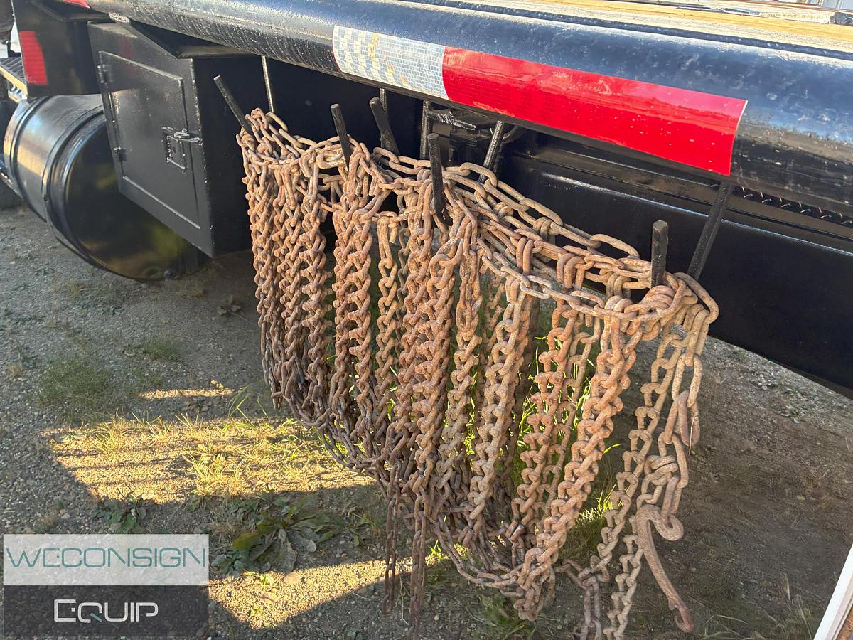 Used 1986 Mack Single Bed Truck