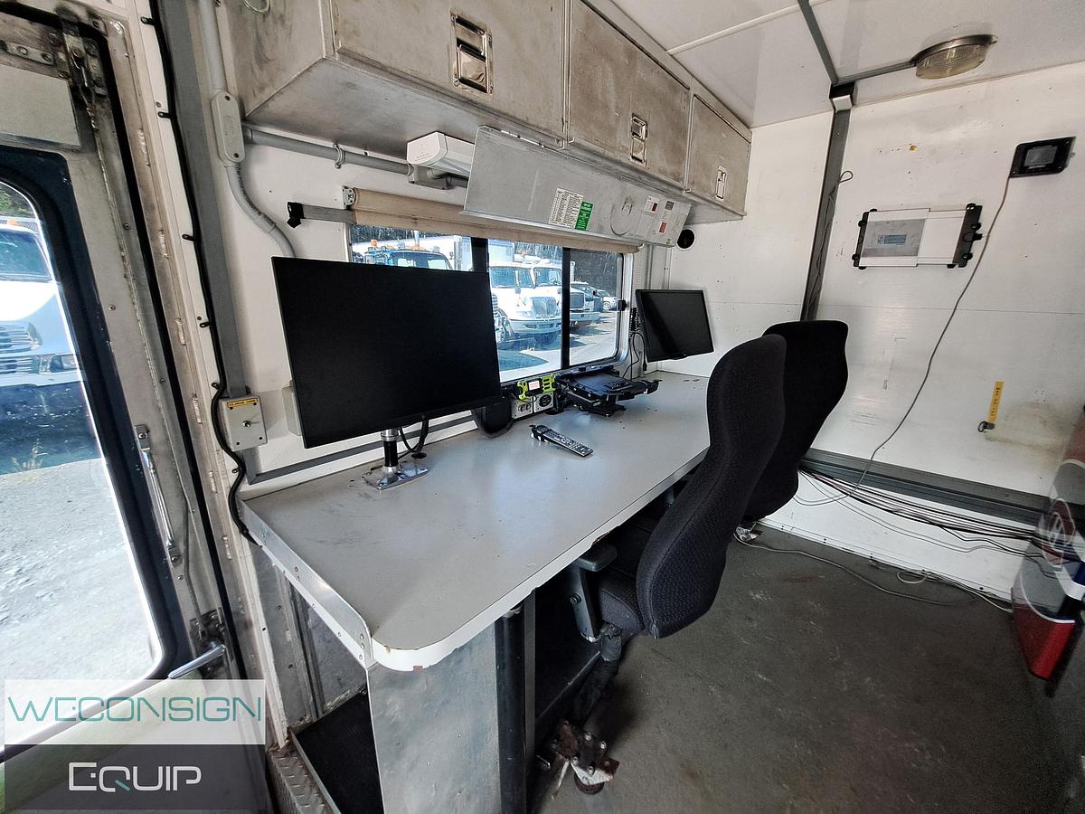 Used 2010 International 4300SBA Service and Mechanic Trucks