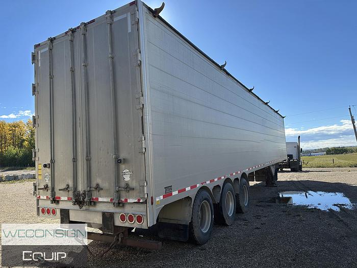 Used 2012 Titan Walking Floor