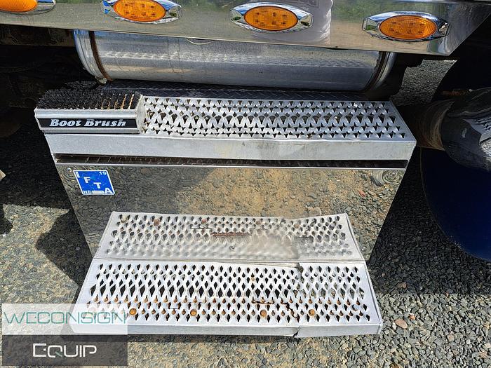 Used 2006 Peterbilt 379 Heavy Haul Truck Tractor