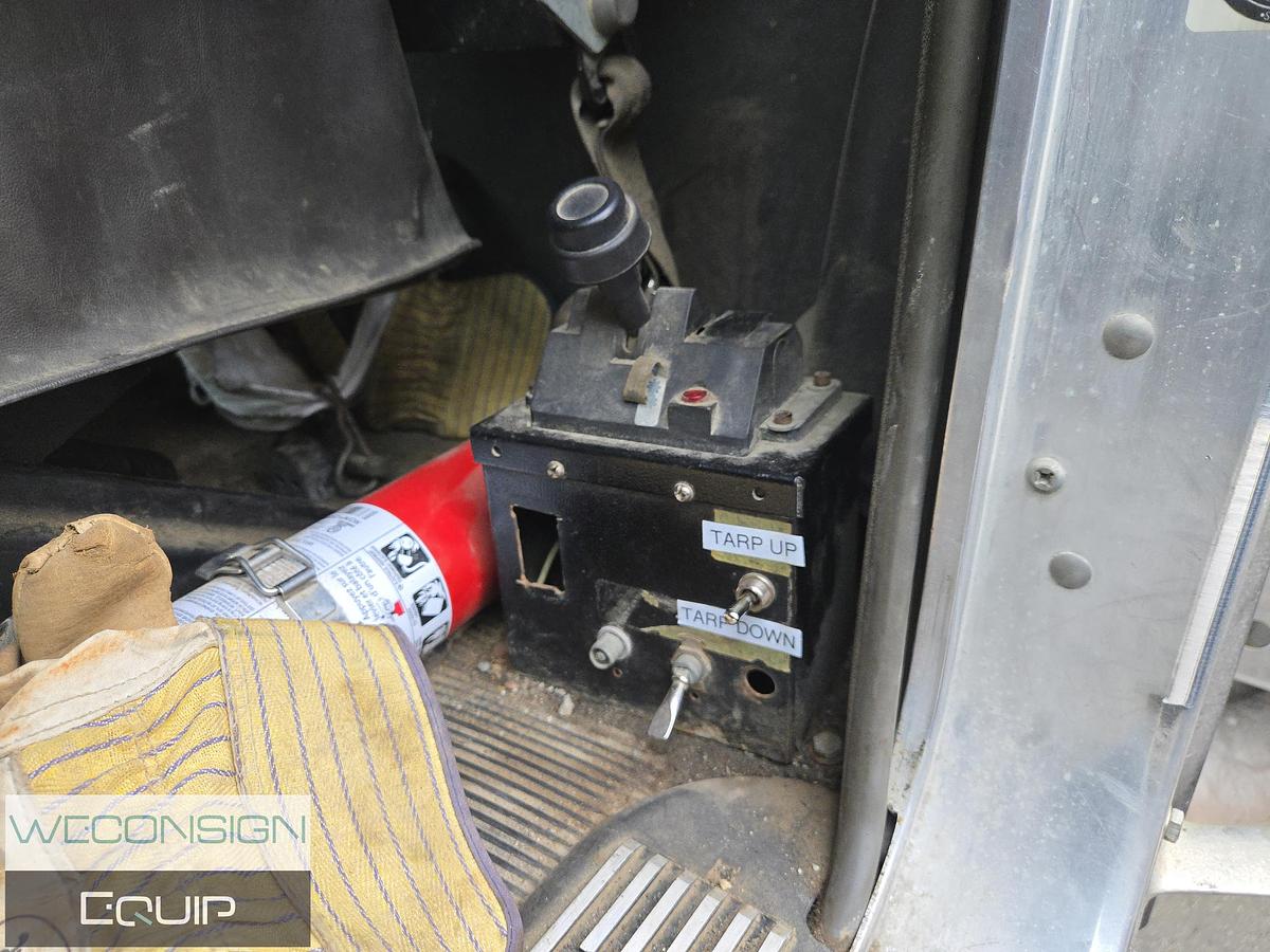 Used 2008 Kenworth T800 Tri Drive Stone Slinger