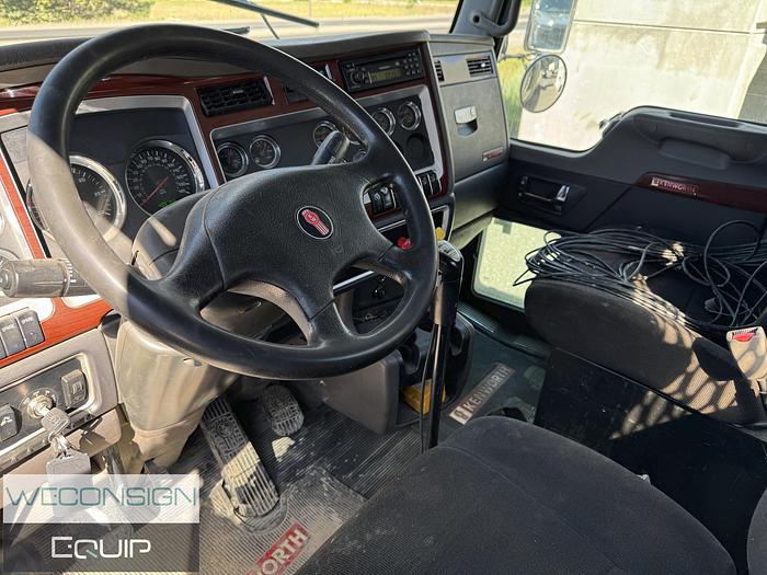 Used 2006 Kenworth T800 Boom/Crane Truck